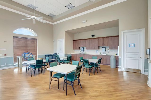 5299 Brooklawn Terrace, Boynton Beach, FL 33437