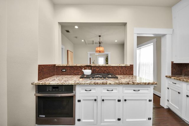 225 Lenox Street, Houston, TX 77011
