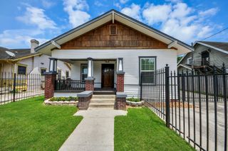 225 Lenox Street, Houston, TX 77011