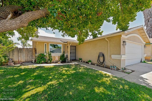 452 Las Brisas Ct, Merced, CA 95341