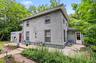 330 Catherine Court, Allegan, MI 49010