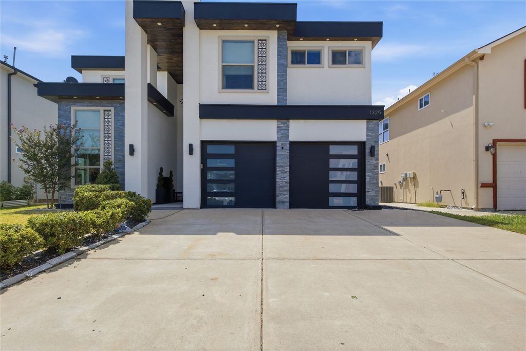 1325 Gibralter Street, Plano, TX 75074