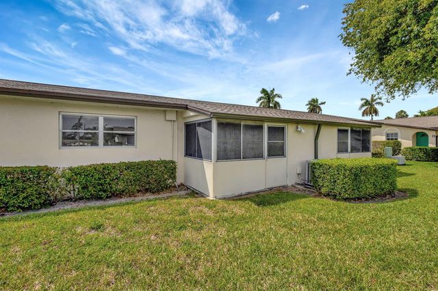 2966 Ashley Dr Drive E I, West Palm Beach, FL 33415