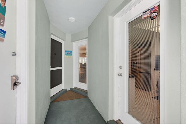 121 Wettaw Lane Unit 110, North Palm Beach, FL 33408