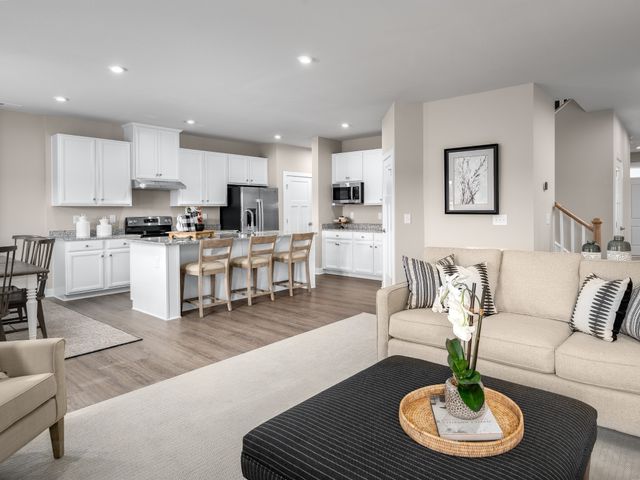 5043 Kensington Way, Pleasant View, TN 37146