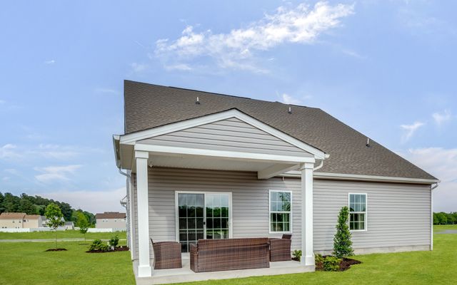 5043 Kensington Way, Pleasant View, TN 37146