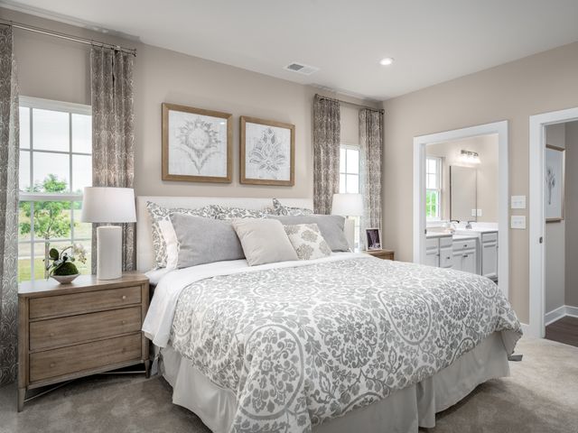 5043 Kensington Way, Pleasant View, TN 37146