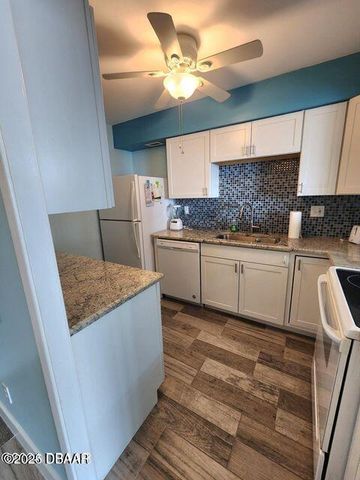 2800 N Atlantic Ave Unit 810, Daytona Beach, FL 32118