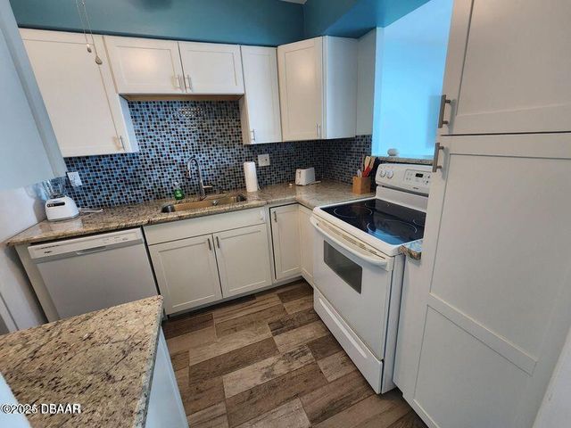 2800 N Atlantic Ave Unit 810, Daytona Beach, FL 32118