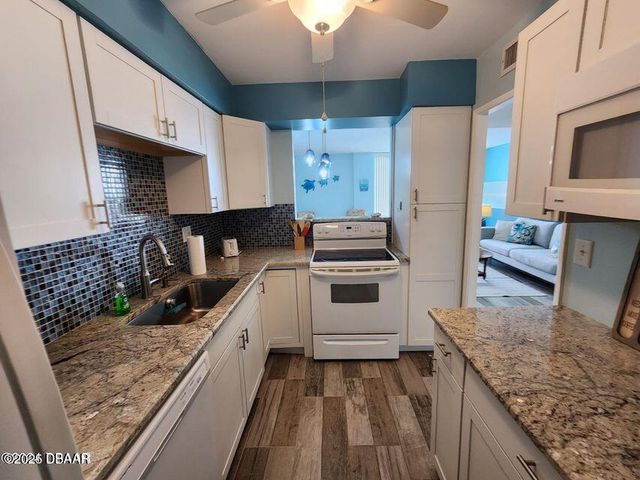 2800 N Atlantic Ave Unit 810, Daytona Beach, FL 32118