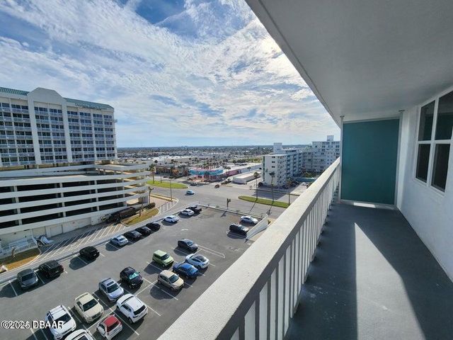 2800 N Atlantic Ave Unit 810, Daytona Beach, FL 32118