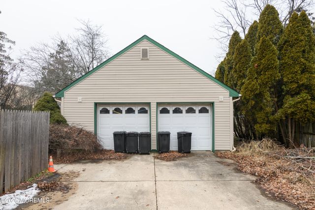 50 Memorial Parkway, Atlantic Highlands, NJ 07716