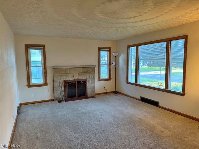 706 Broad Avenue NW, Canton, OH 44708