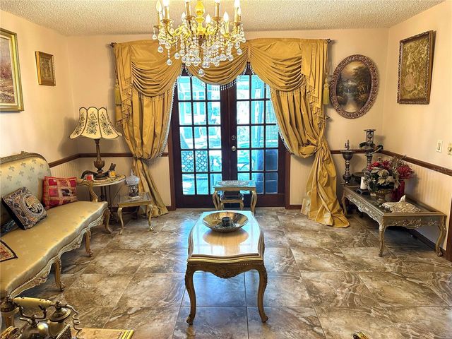 8834 WHISPERING OAKS TRAIL, New Port Richey, FL 34654
