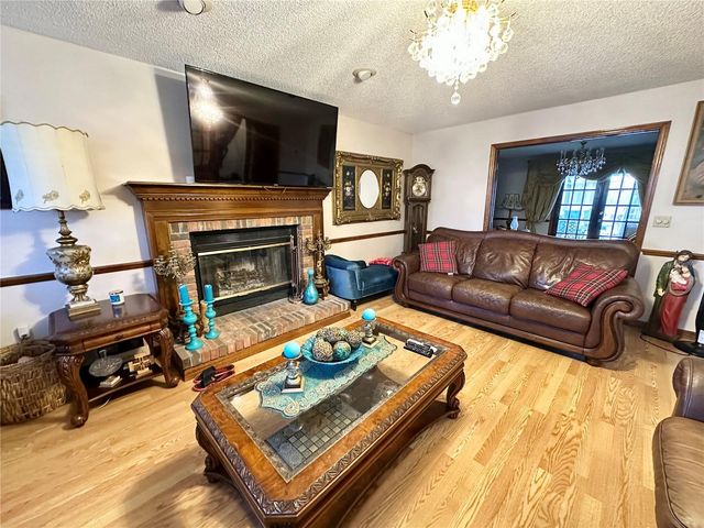 8834 WHISPERING OAKS TRAIL, New Port Richey, FL 34654