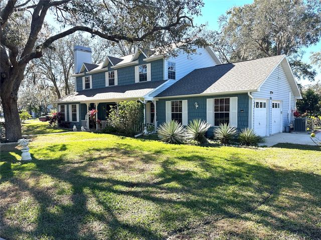 8834 WHISPERING OAKS TRAIL, New Port Richey, FL 34654