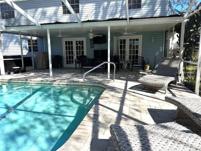8834 WHISPERING OAKS TRAIL, New Port Richey, FL 34654