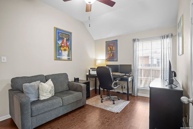 9 Grogans Mill, San Antonio, TX 78248