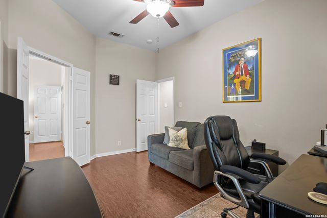 9 Grogans Mill, San Antonio, TX 78248