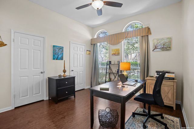 9 Grogans Mill, San Antonio, TX 78248