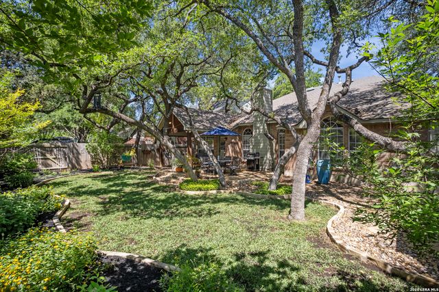 9 Grogans Mill, San Antonio, TX 78248