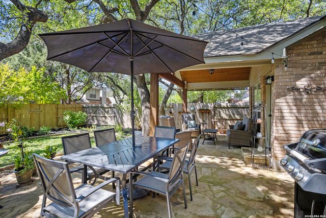 9 Grogans Mill, San Antonio, TX 78248