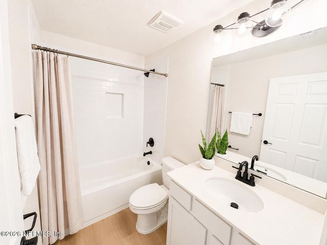 6278 RESTLAWN Drive, Jacksonville, FL 32208