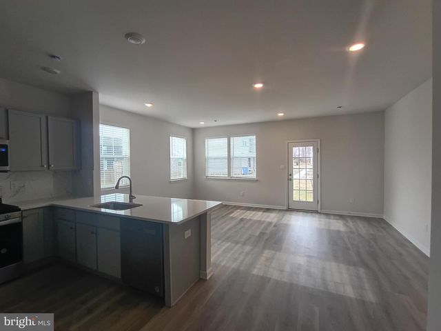 25 ELLIOT LN, Westampton, NJ 08060