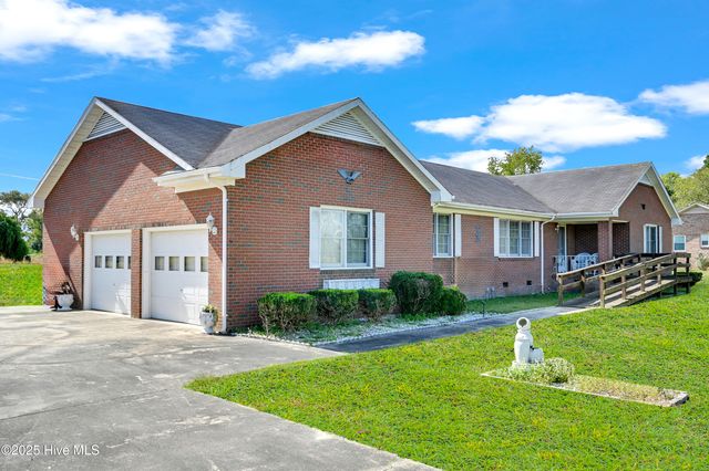 1960 Ewards Fork Road, Scotland Neck, NC 27874