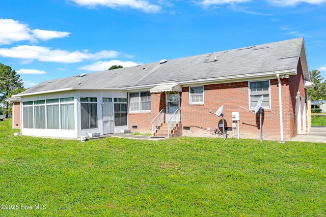 1960 Ewards Fork Road, Scotland Neck, NC 27874