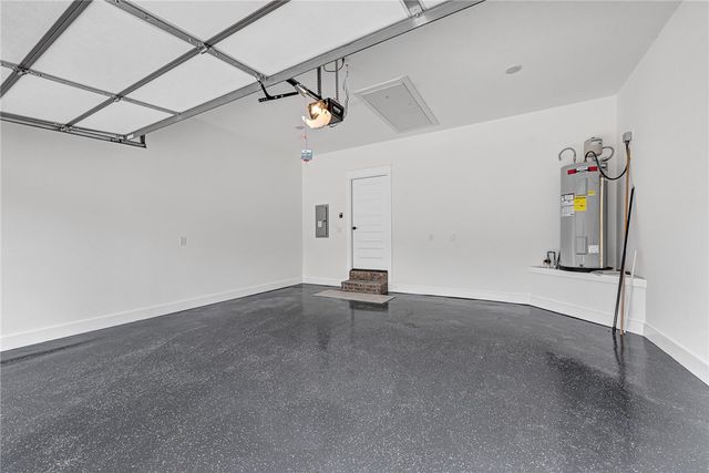 94 Sherlock Drive, Bella Vista, AR 72715