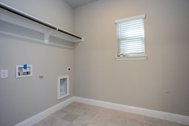 2436 Yosemite Way, Corinth, TX 76210