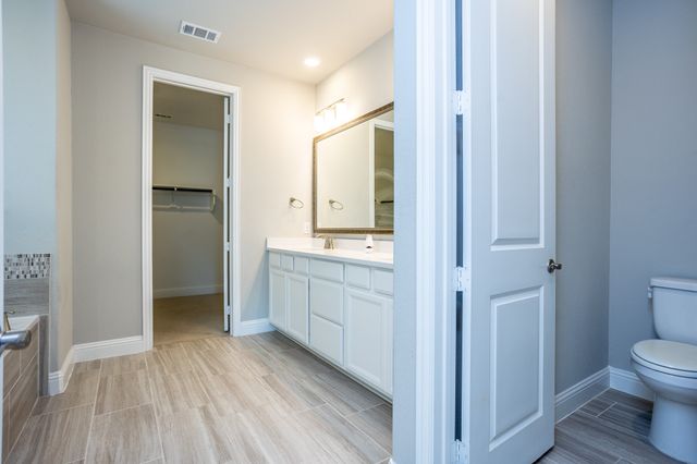 2436 Yosemite Way, Corinth, TX 76210