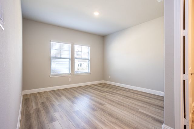 2436 Yosemite Way, Corinth, TX 76210