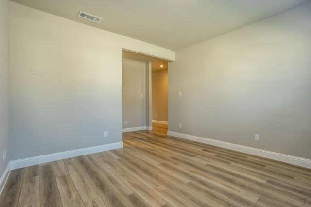 2436 Yosemite Way, Corinth, TX 76210