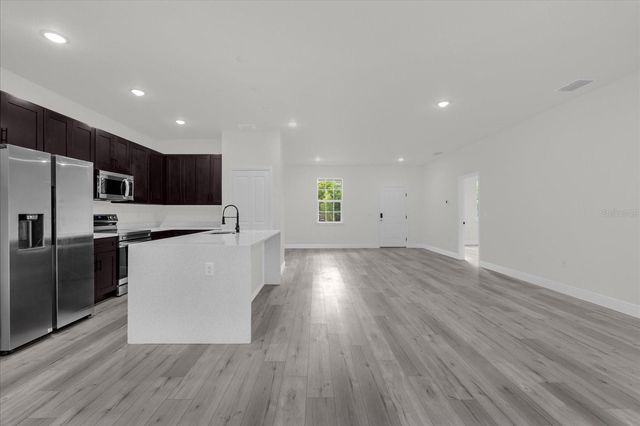 1377 W ALEXANDER DRIVE, Citrus Springs, FL 34434