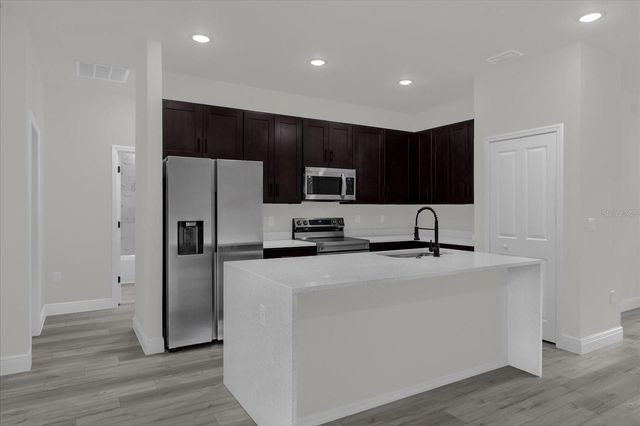 1377 W ALEXANDER DRIVE, Citrus Springs, FL 34434