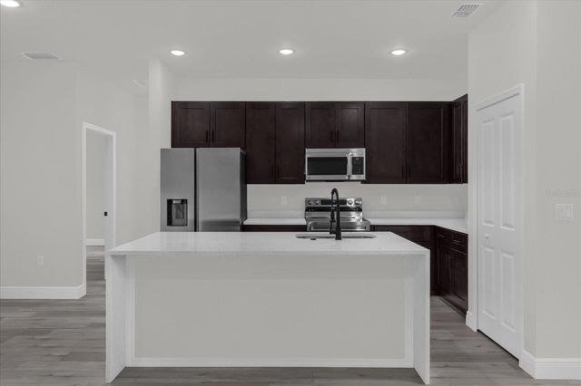 1377 W ALEXANDER DRIVE, Citrus Springs, FL 34434