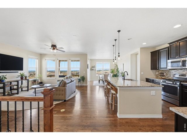 18220 W 85th Dr, Arvada, CO 80007