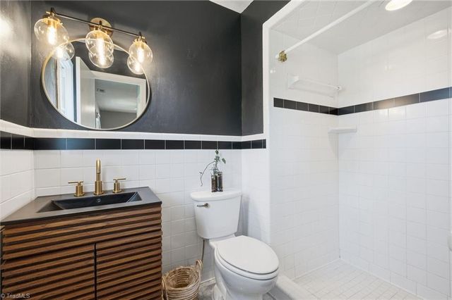 2712 London Lane, Winston-salem, NC 27103