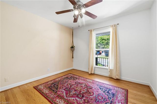 2712 London Lane, Winston-salem, NC 27103