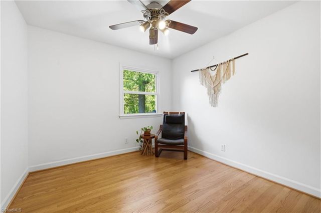 2712 London Lane, Winston-salem, NC 27103