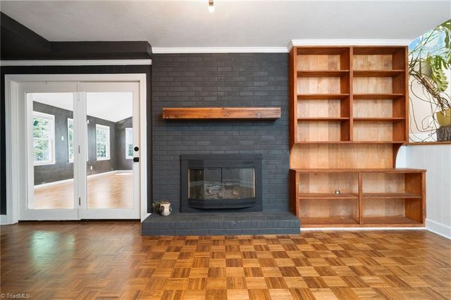 2712 London Lane, Winston-salem, NC 27103