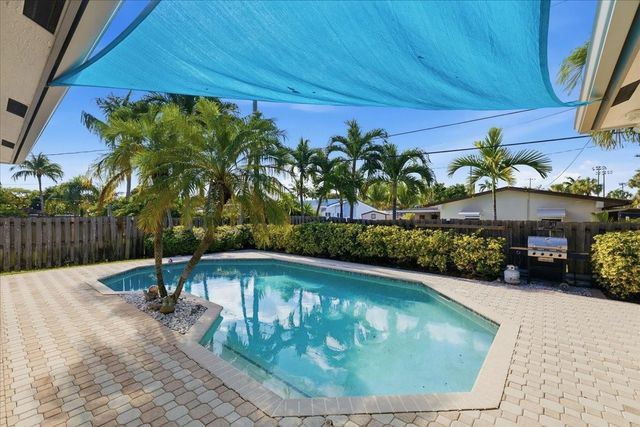 517 SE 7th Avenue, Deerfield Beach, FL 33441
