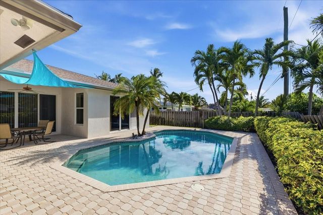517 SE 7th Avenue, Deerfield Beach, FL 33441