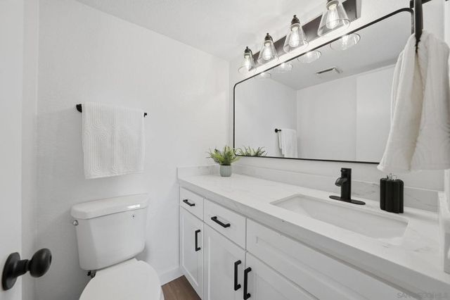 10450 Ridgewater Ln, San Diego, CA 92131