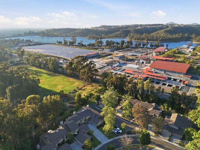 10450 Ridgewater Ln, San Diego, CA 92131