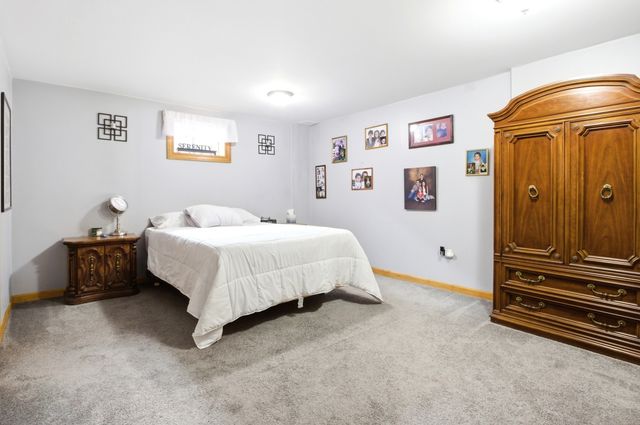 149 Beaver Creek Drive, Bolingbrook, IL 60490