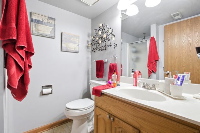 149 Beaver Creek Drive, Bolingbrook, IL 60490