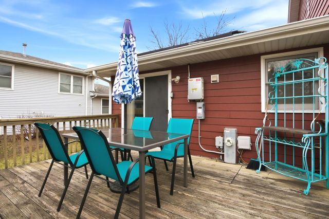 149 Beaver Creek Drive, Bolingbrook, IL 60490